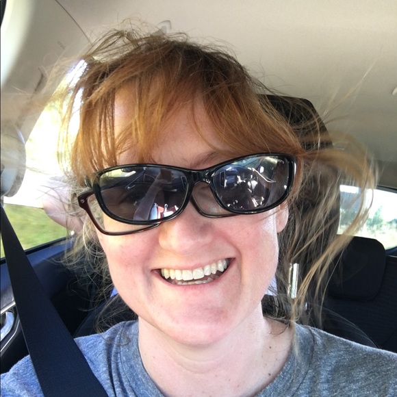 Hello! Please send offers 😊😎🥰🥳🤩😻 - Picture 2 of 6